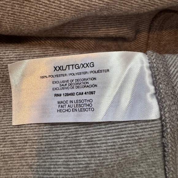 Men’s Greg Norman Collection Classic Crew Swestshirt, size XXL - Picture 6 of 6